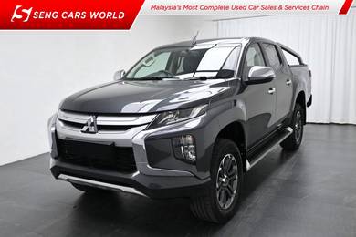 Mitsubishi Triton VGT A/T PREMIUM in Kajang, SGR