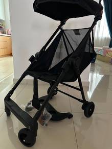 Black Lightweight Baby Stroller