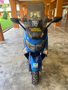 Yamaha NMAX