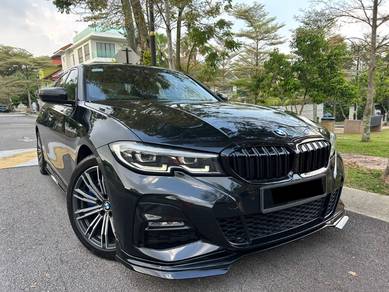 BMW 330i 30i M SPORT in Kajang, SGR