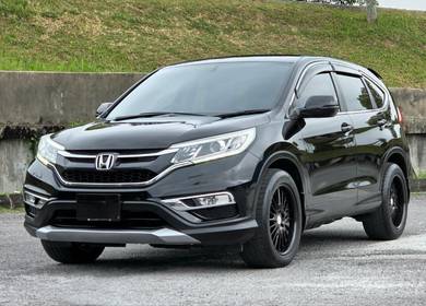 Honda CR-V 4WD in Bukit Jalil, KUL