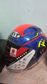 helmet limited edition untuk dijual
