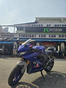 Yamaha R15
