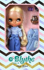 Asha Alvira Blythe doll