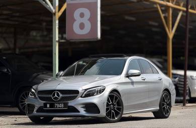 Mercedes Benz C300 300 AMG LINE in Kajang, SGR