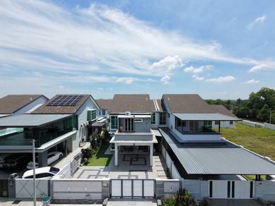 Semi-Detached House For Sale in Batu Berendam,MLK