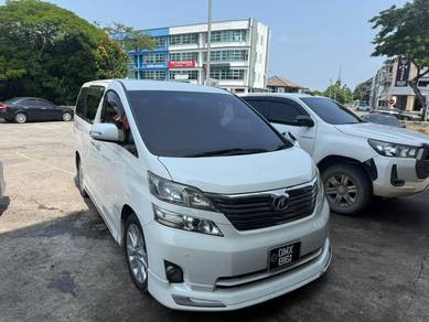 Toyota Vellfire X in Sibu, SWK