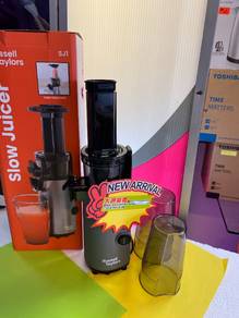 New Russell Taylors Slow Juicer