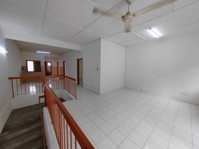 Townhouse For Rent in Rawang,SGR