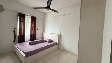 Room in Rawang, SGR