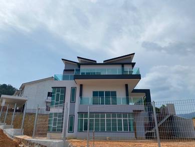 Bungalow House For Sale in Taiping,PRK