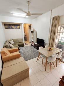 Apartment For Sale in Apartment Sri Ara