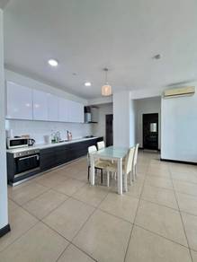 Condominium For Rent in Pearl Regency
