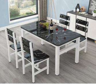 Meja Makan Set design marble hitam&putih