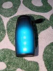 Speaker bluetooth