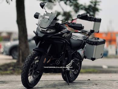 CFMOTO 700MT