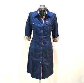 Burberry London soft denim buttons down dress
