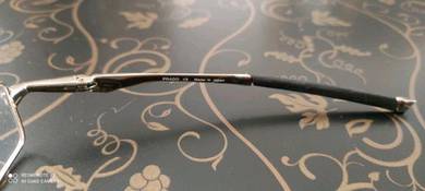 PRADO made in Japan frame