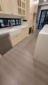 LAMINATE SPC VINYL  lantai kayu 33