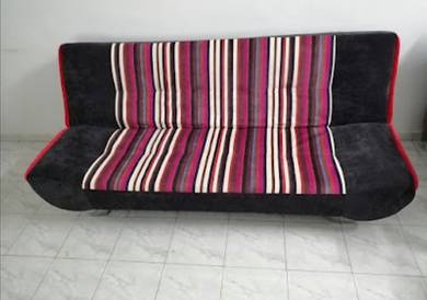 sofa Preloved 