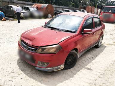 Proton Saga BASE LINE in Old Klang Road, KUL