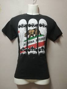 T-Shirt CALIFORNIA REPUBLIC Like New