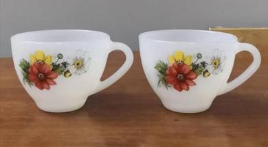 Cawan vintage arcopal cup 2