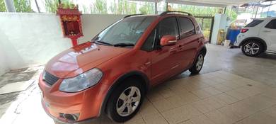 Suzuki SX4 CROSSOVER PREMIER in Ampang, SGR