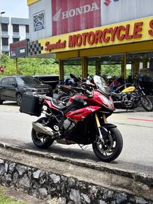 BMW S 1000 XR
