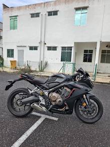 Honda CBR650R