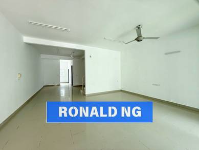 2-storey Terraced House For Sale in Sungai Ara,PNG