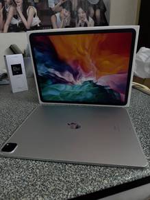 iPad Pro 12.9” (4th Gen) 128GB CAN NEGO