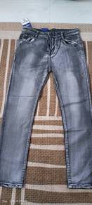 seluar slim fit