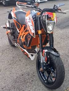 KTM 690 Duke R