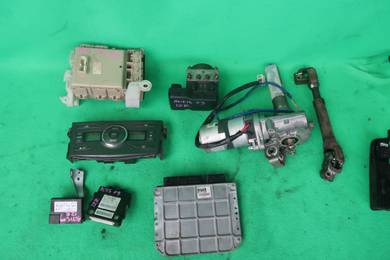 Toyota altis 2010 ECU engine ecu