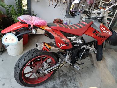 Demak DTM 200