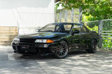 Nissan Skyline R32 GT-R V SPEC II in Sri Hartamas, KUL