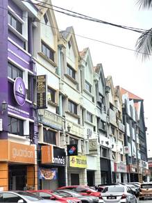 Shop lot For Sale in Bandar Sunway,SGR