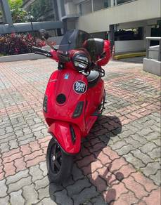 Vespa LX 150