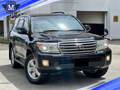 Toyota Land Cruiser ZX in Serdang, KUL