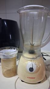Grinder and Blender