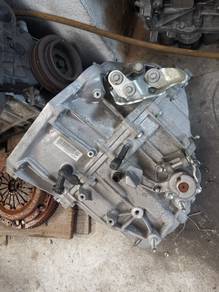 SUZUKI SWIFT ZC33S MANUAL GEARBOX JAPAN Halfcut