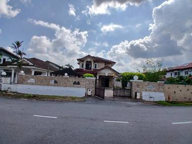 Bungalow House For Sale in Bangi,SGR