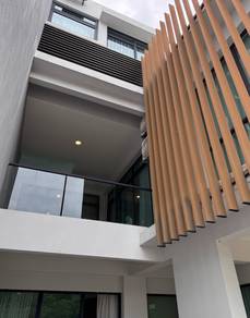 Semi-Detached House For Sale in Bukit Jambul,PNG