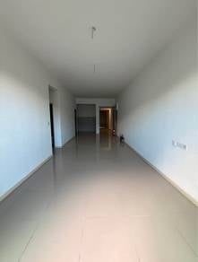 Condominium For Sale in D' Starlingtton Condominium