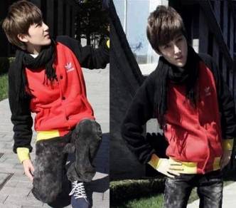 RED BLACK COLOR BASEBALL SWEATER VARSiTY JACKETS