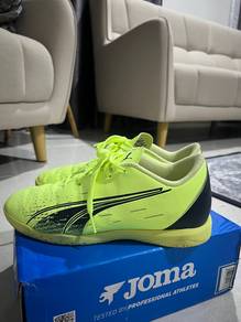 Puma Ultra Play It Futsal Shoes (unisex)