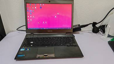 Laptop Toshiba Dynabook