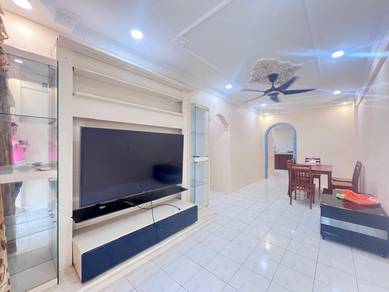 Apartment For Rent in Villa Sentosa