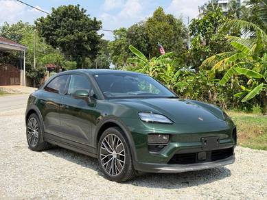 Porsche Macan 4S in Juru, PNG